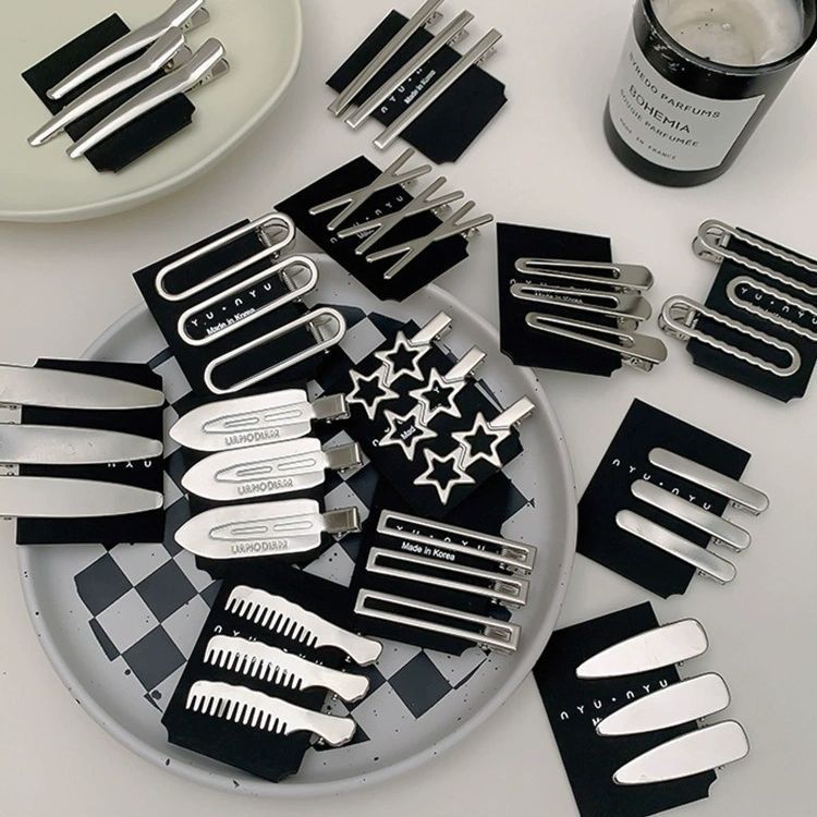 3PCS Sweet Cool Metal Cutout Hair Clip Star Side Bangs Clip Women Forehead Broken Hair Duckbill Clip Hair Ornament